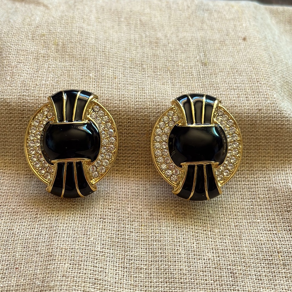 🍁 Kenneth Jay Lane clip-on golden earrings